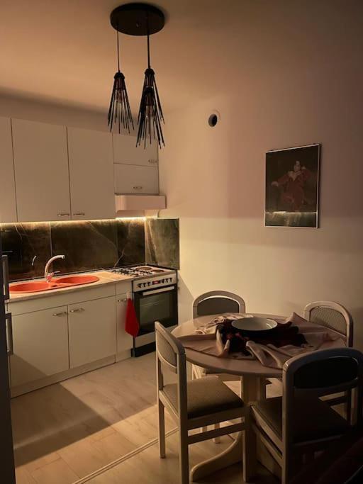 Ferienwohnung Penthouse With Castle View Prizren Exterior foto